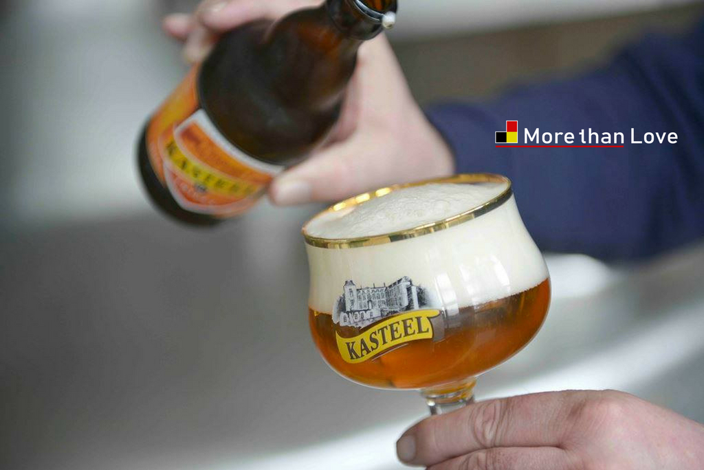 Bia vàng Bỉ nặng độ Kasteel Triple 11% độ cồn