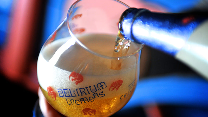 Mua bia Bỉ chai sứ nhập khẩu cao cấp